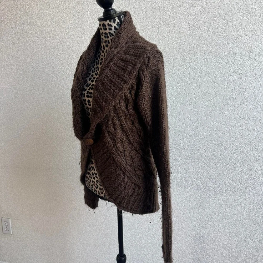 Olivia Sky Brown cable knit cardigan women's size L